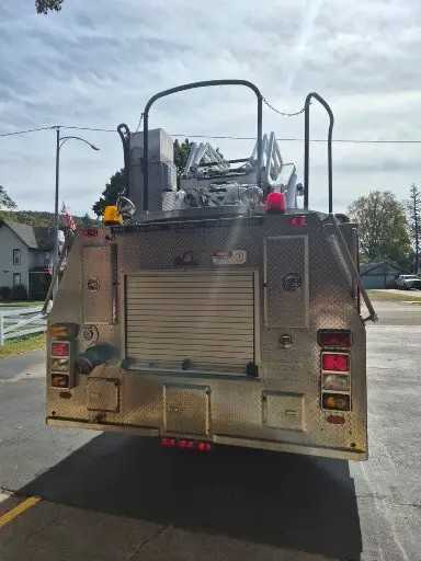 1998 Ferrara Spartan 75' Aerial — photo 8