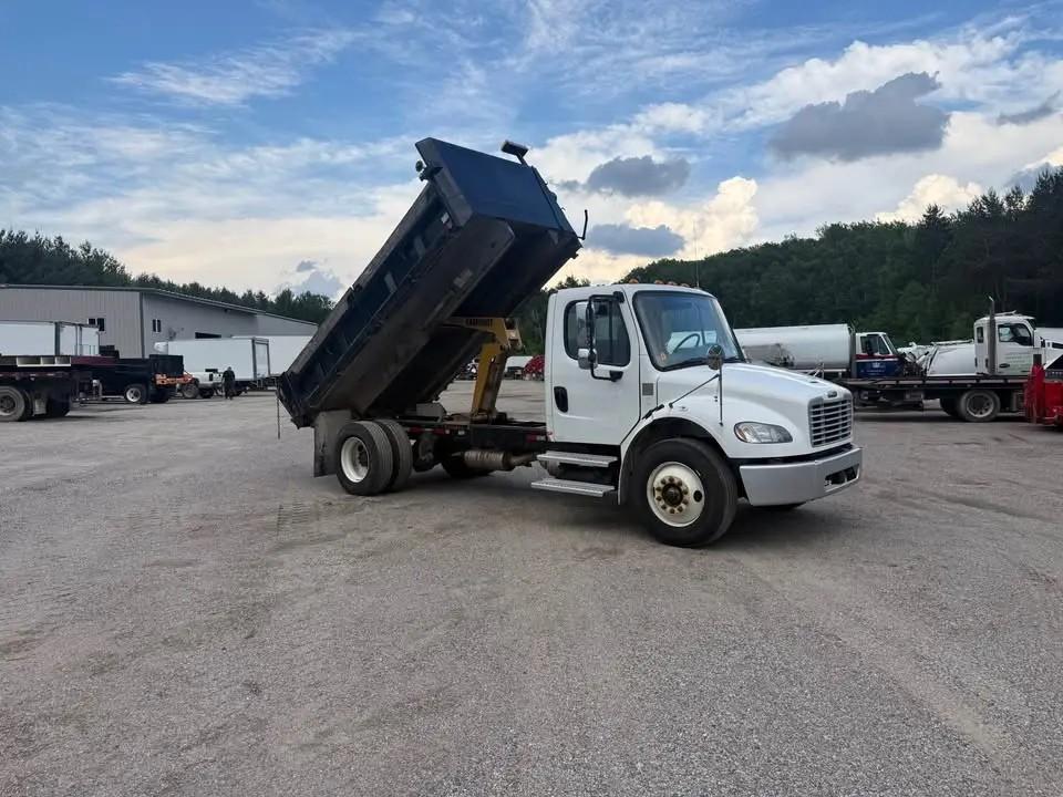 2020 Freightliner M2 Dump Truck - image 4