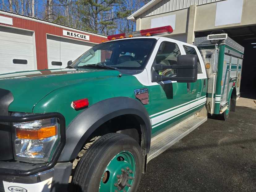 2009 E-One Ford 4x4 Squad — photo 3