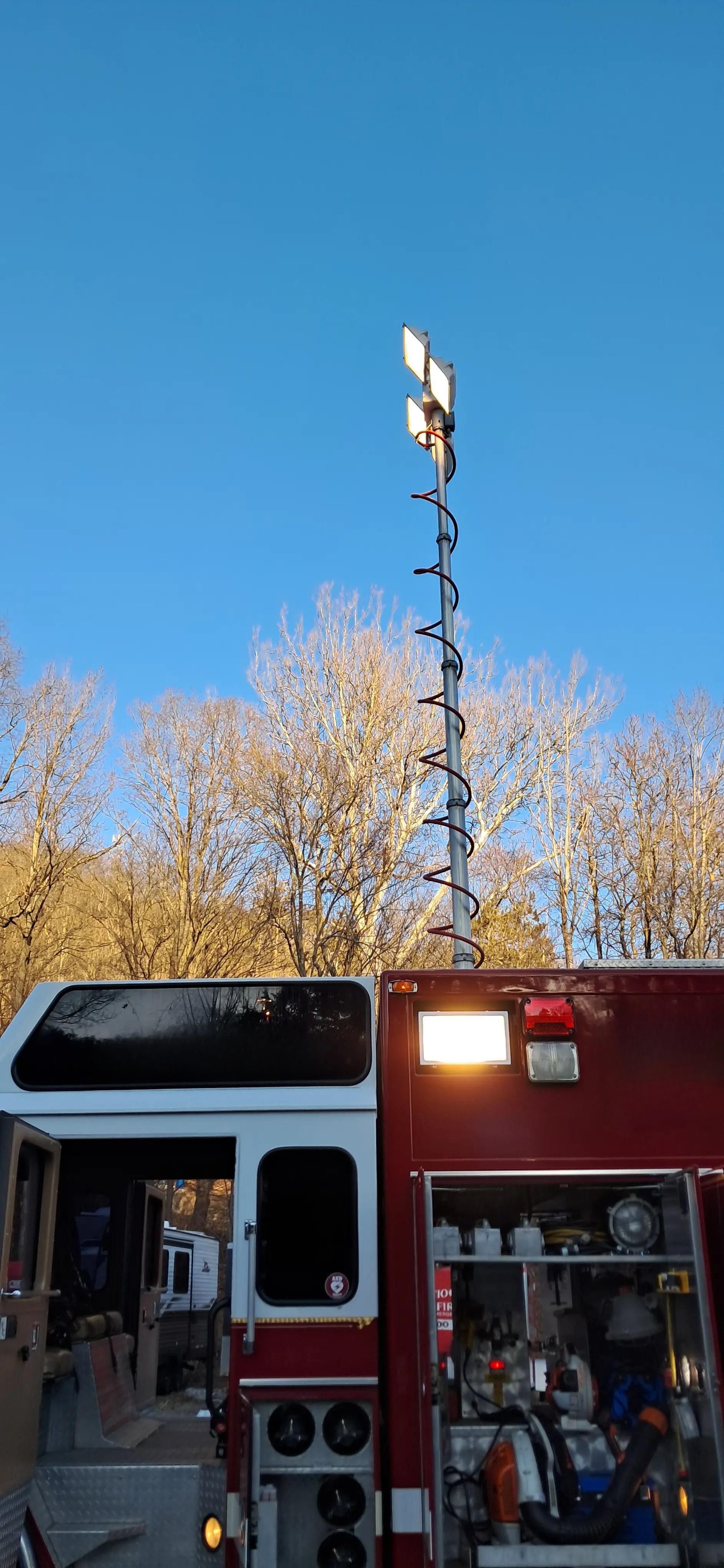 1995 E-One Heavy Rescue - image 6