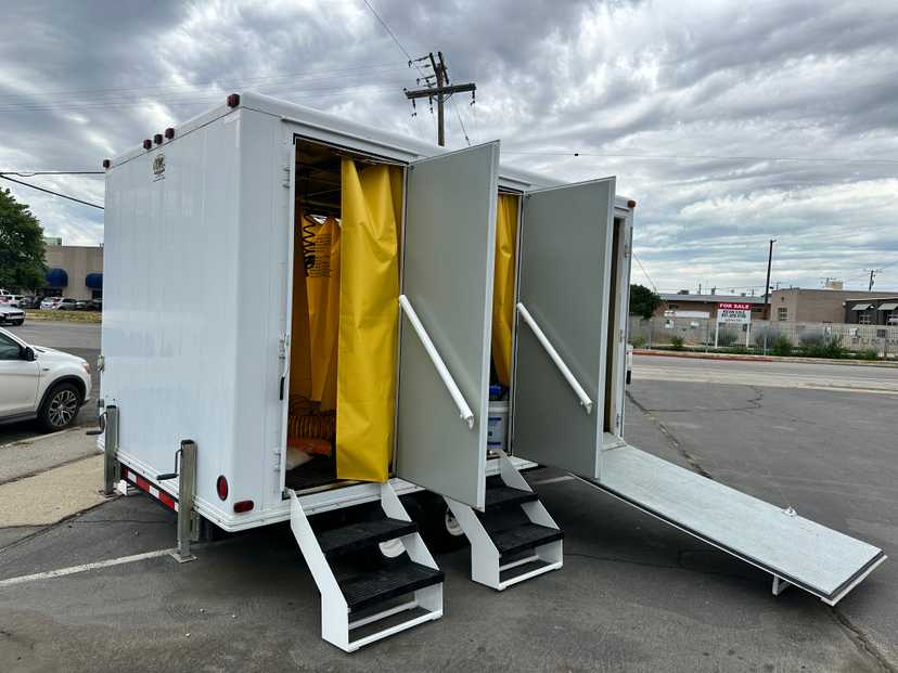 Nor E First Response 12-3L Mobile Decontamination / Safety Shower Trailer — photo 8
