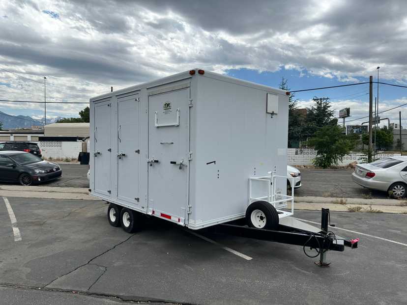 Nor E First Response 12-3L Mobile Decontamination / Safety Shower Trailer — photo 2