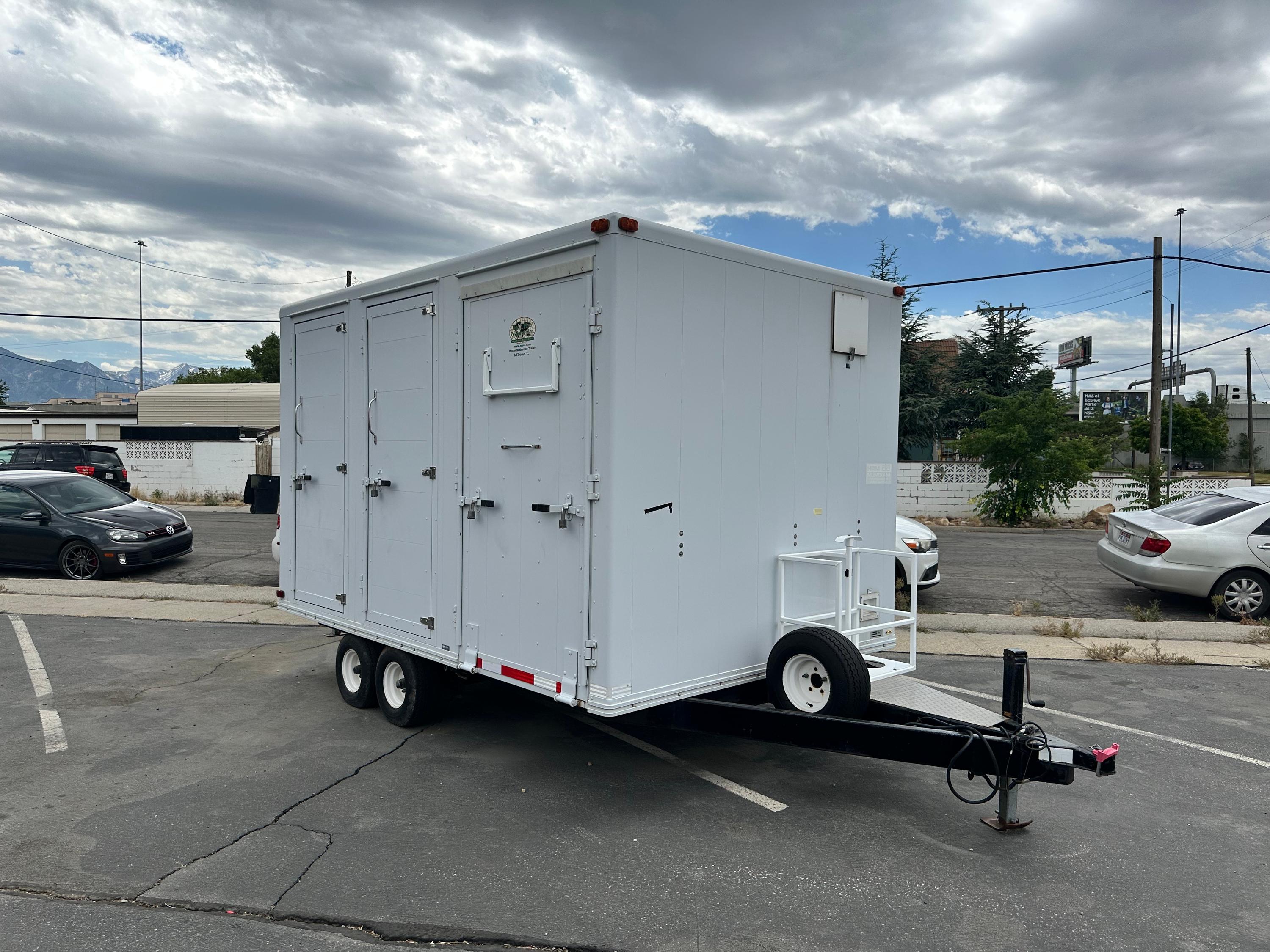 Nor E First Response 12-3L Mobile Decontamination / Safety Shower Trailer - image 2
