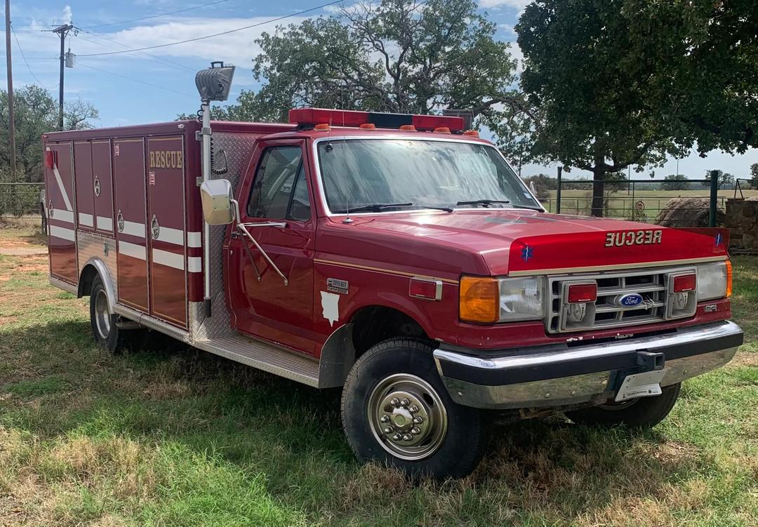 1989 F Super Duty Rescue Truck (Low Miles)