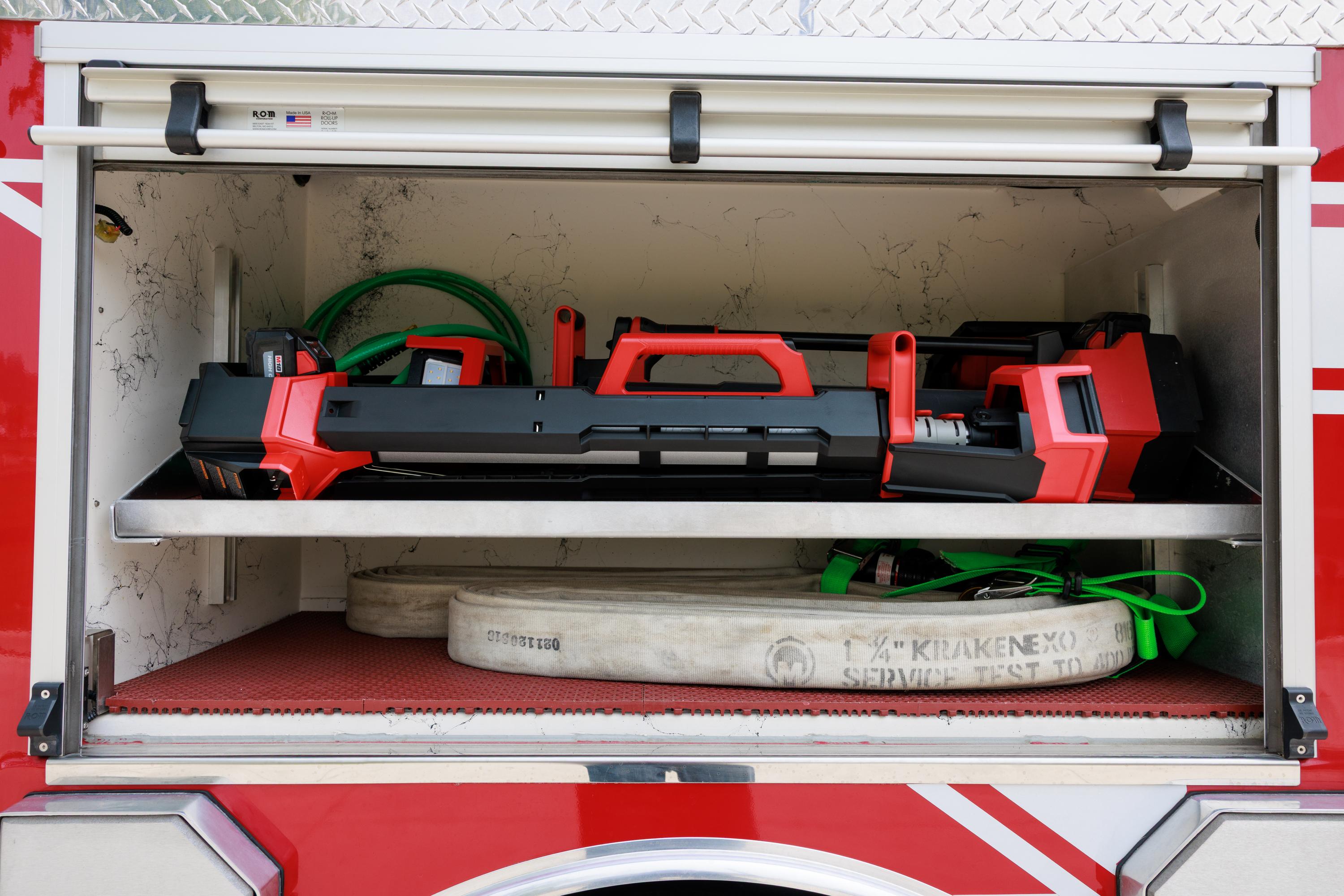 2014 Rosenbauer Cobra 101' Aerial - image 32
