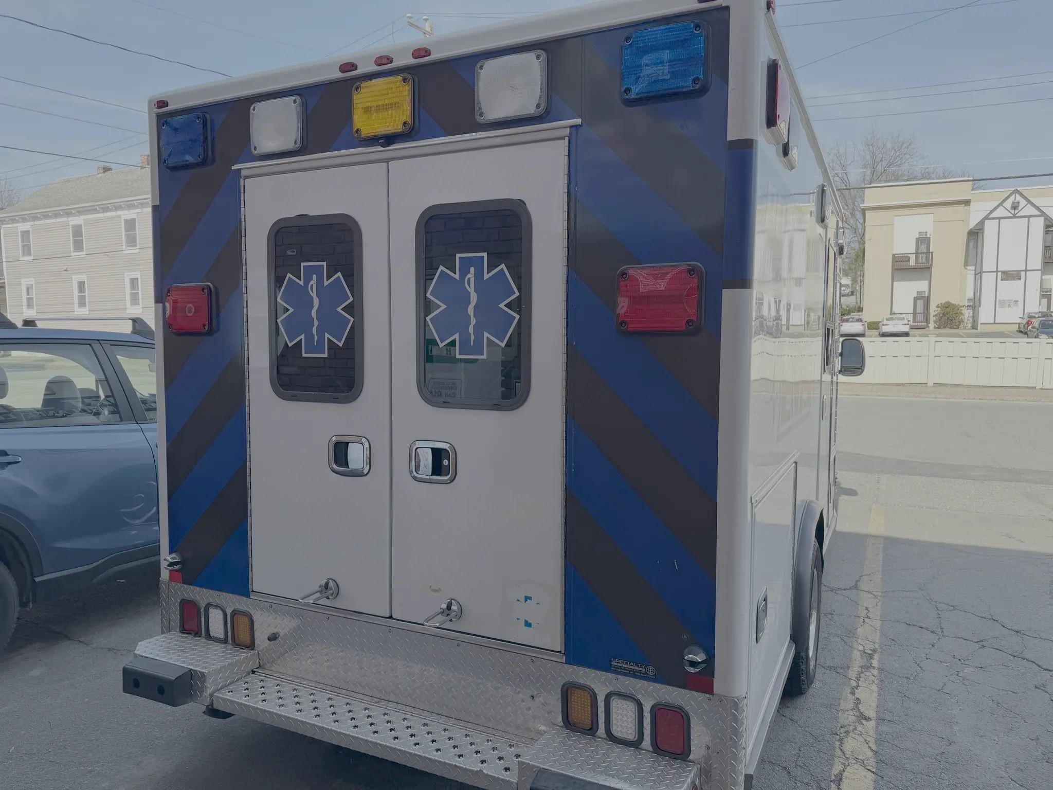 2015 Ford Type III Ambulance - image 5