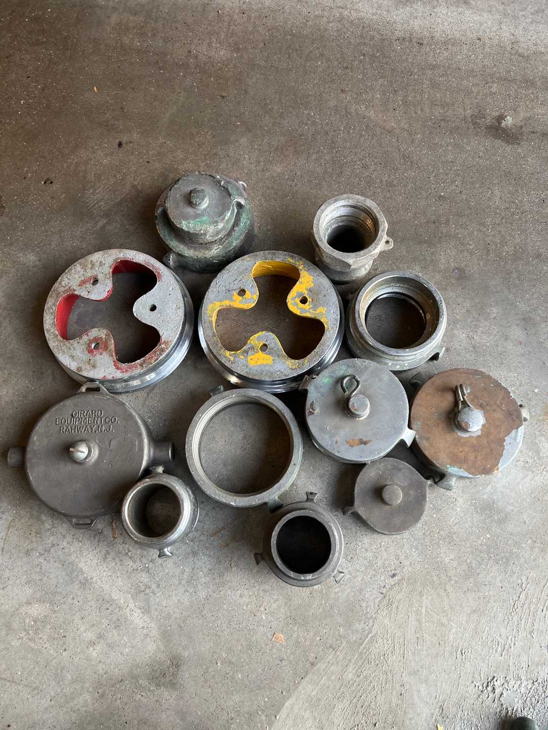 Assorted Fittings & Caps
