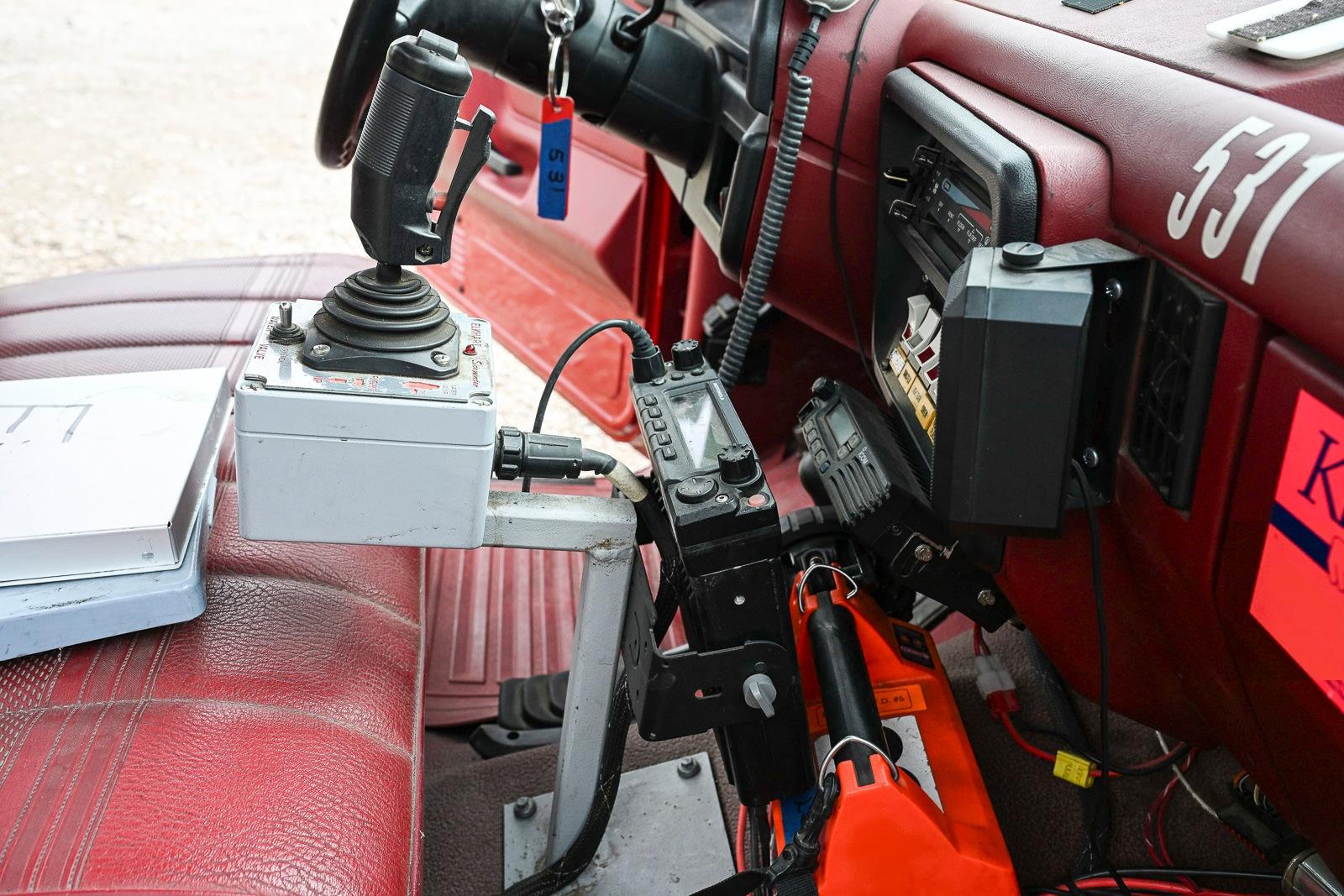 1990 Ford F350 4x4 Brush Truck - image 24