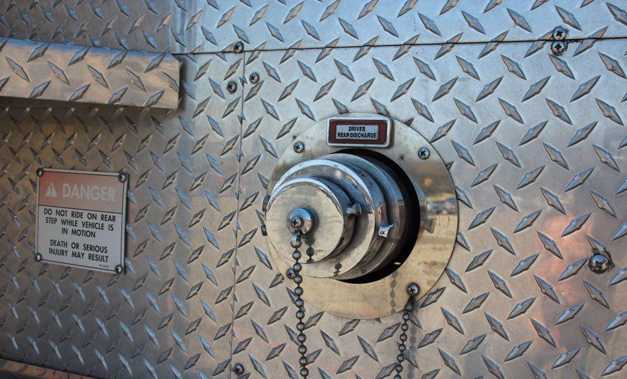 1998 Pierce Quantum Pumper - image 23