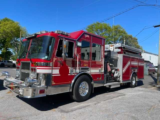 2007 Crimson KME Pumper