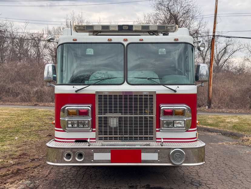 2004 Smeal Spartan Pumper — photo 4
