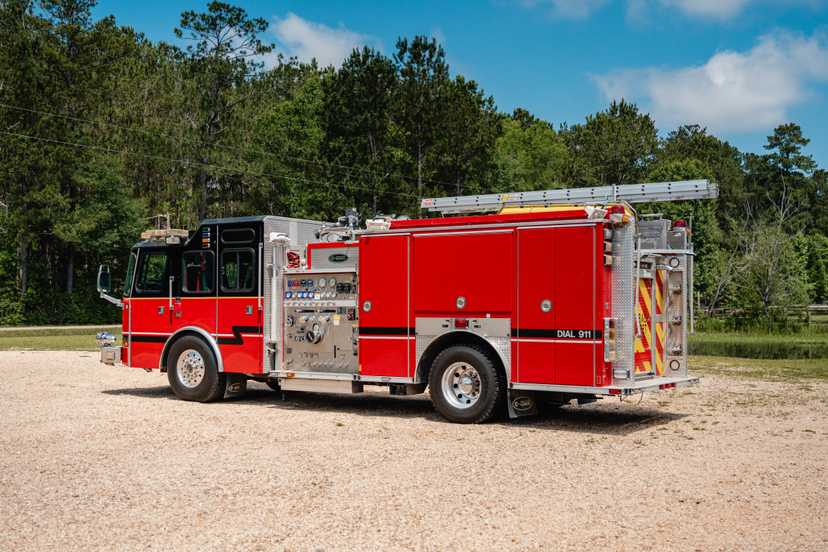 2008 E-One Pumper — photo 4