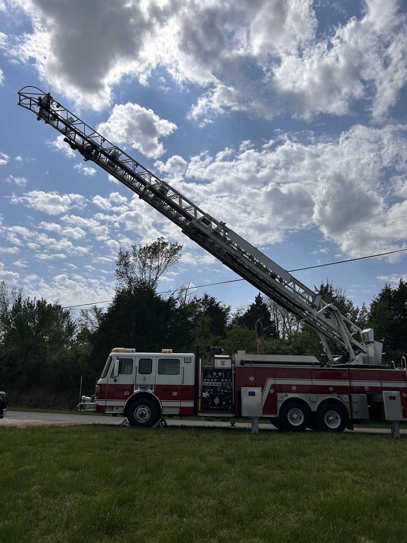 2000 American LaFrance Eagle 100' Aerial — photo 8