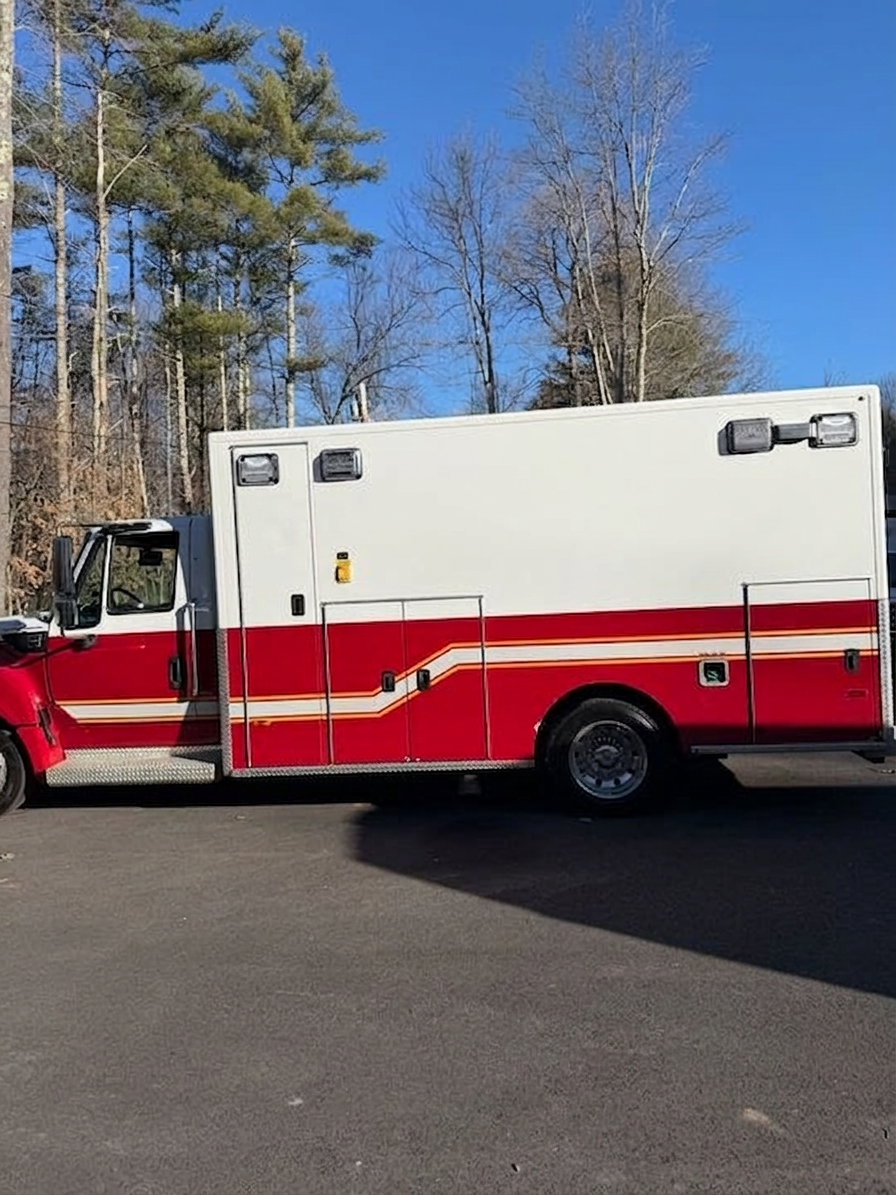 2013 PL-Custom International Ambulance