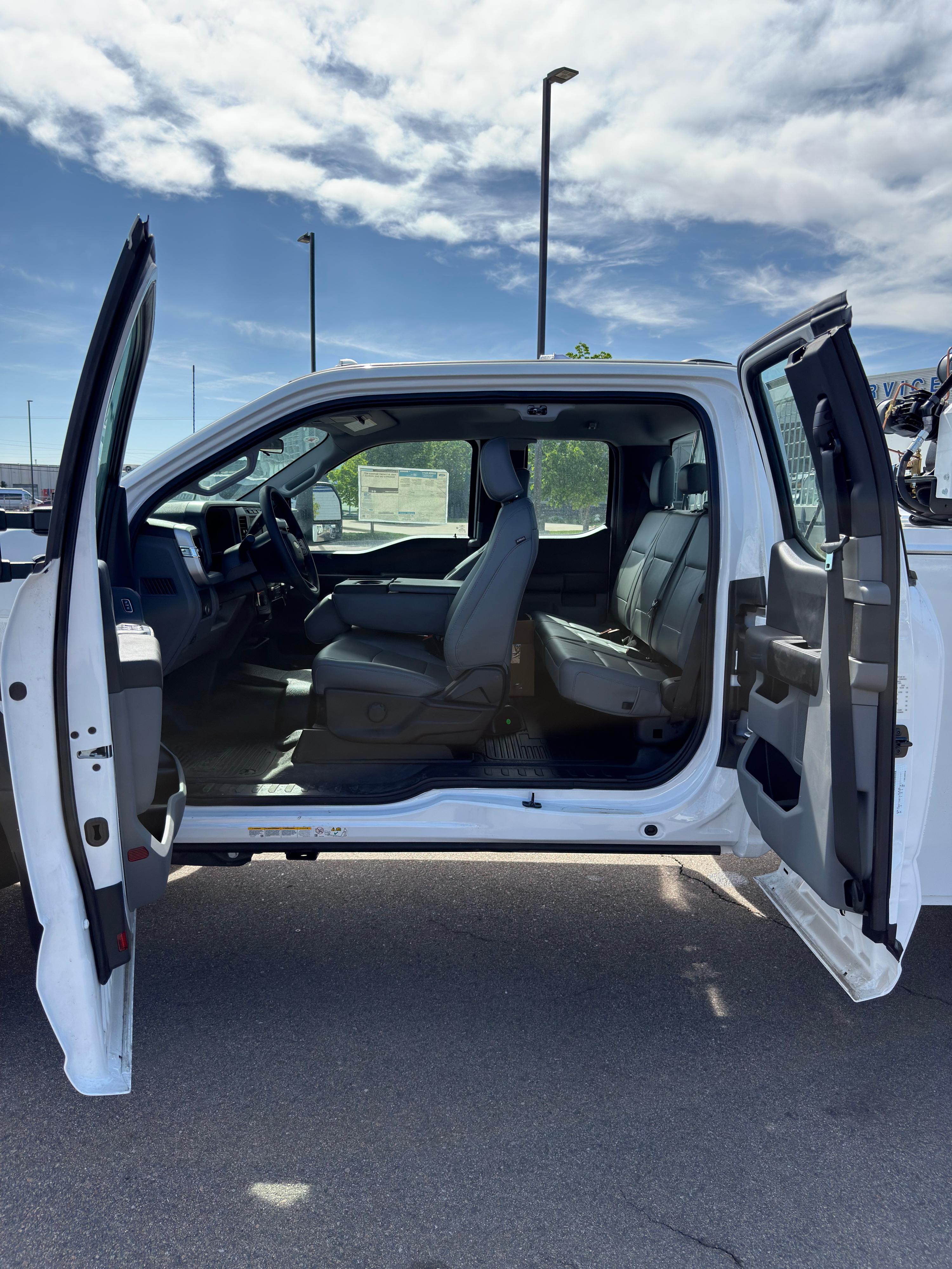 2024 Ford F-450 4x4 Welding Work Truck - image 18