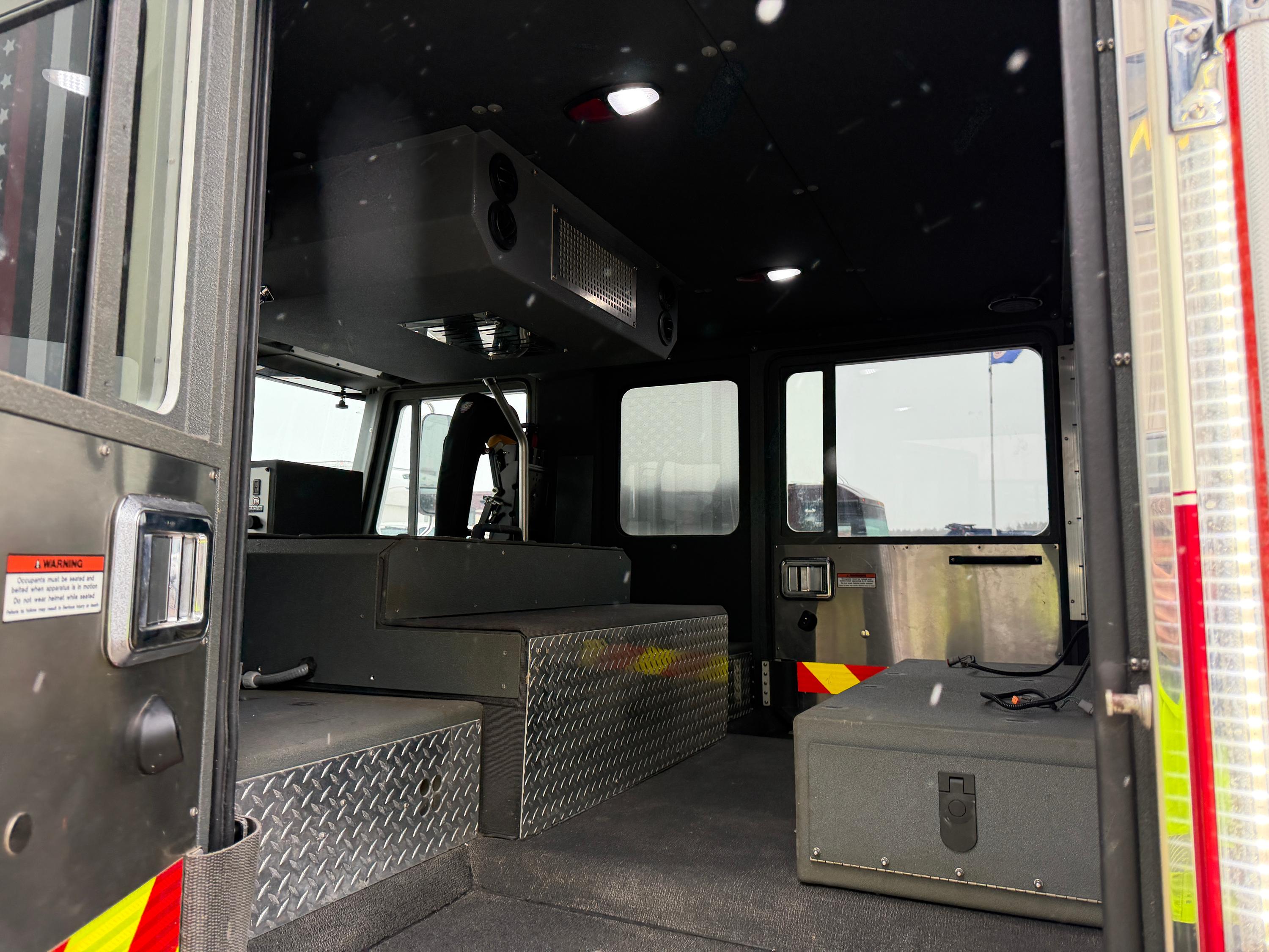 2018 KME PREDATOR 109' Aerial - image 15