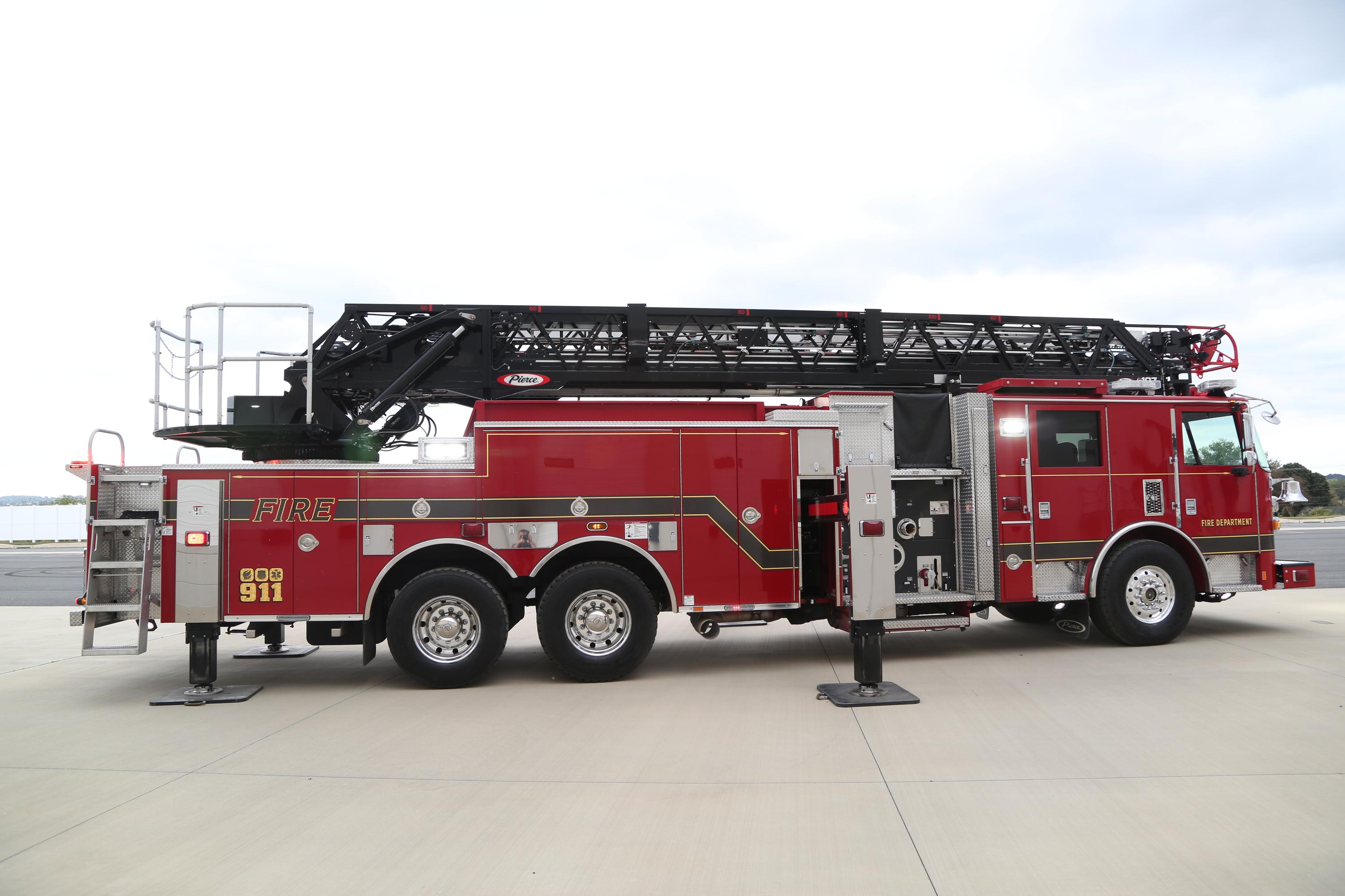 2020 Pierce Arrow XT 107' Quint - image 123