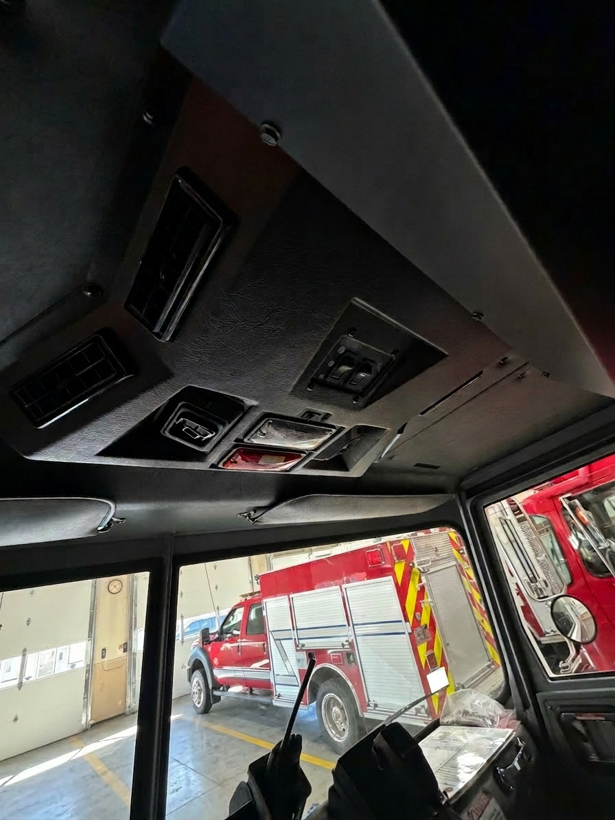 2006 Pierce Contender Pumper - image 16
