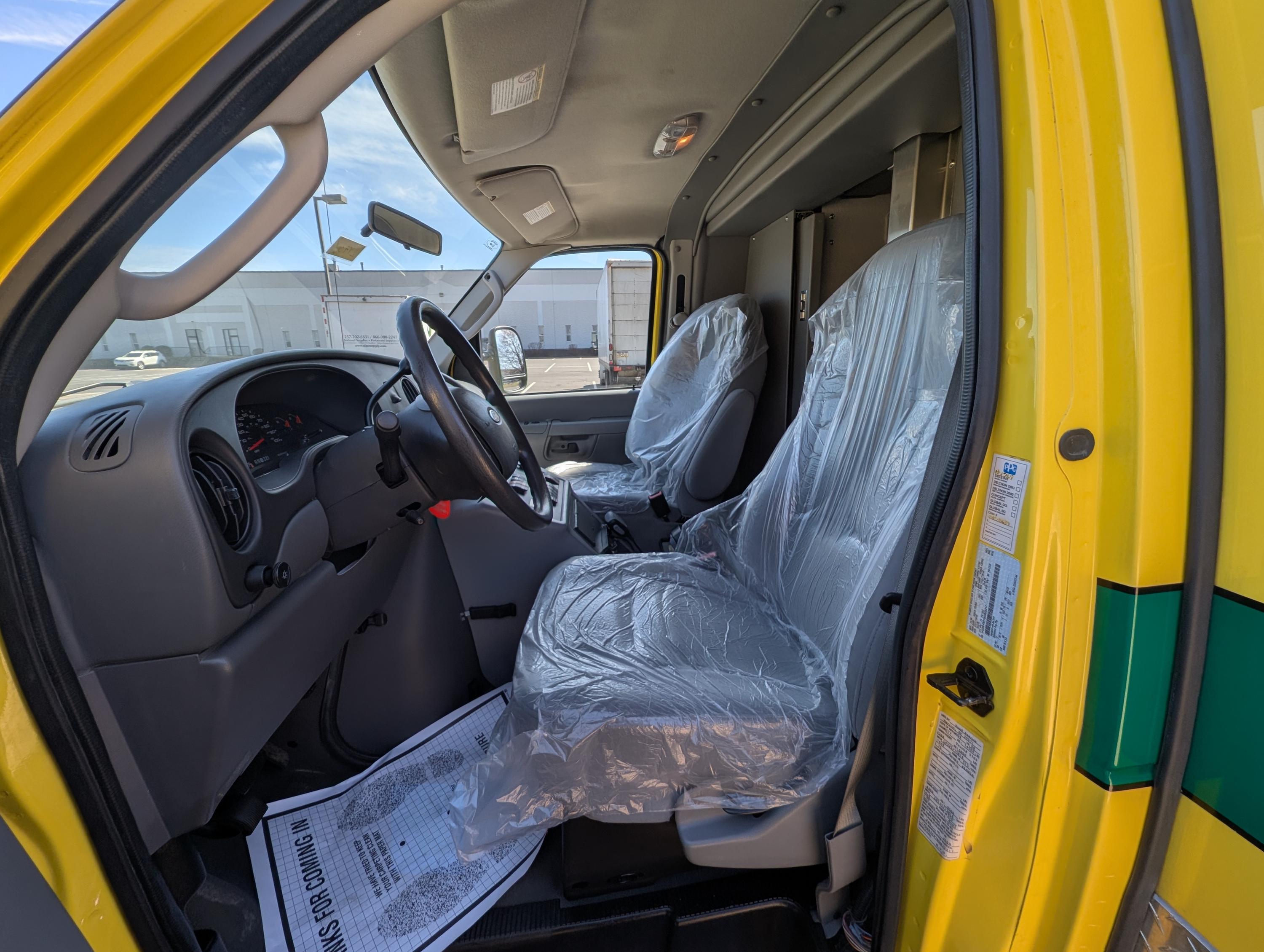 2008 Road Rescue Ford Type III Ambulance - image 33
