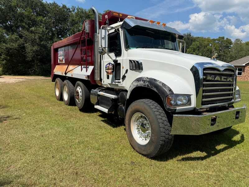 2014 Mack Granite Gold Dog Edition Tri-Axle Dump Truck