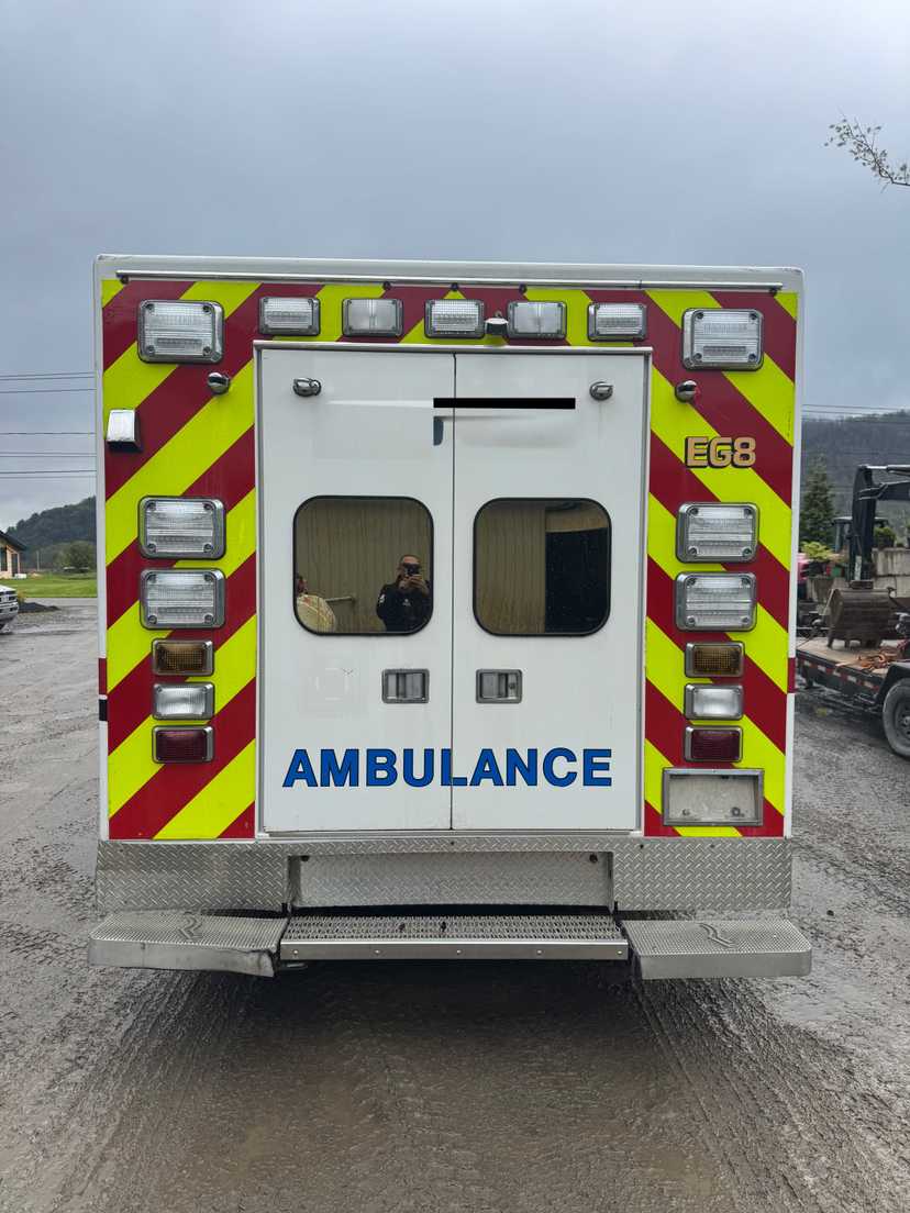 2011 Road Rescue Ford Type III Ambulance — photo 4