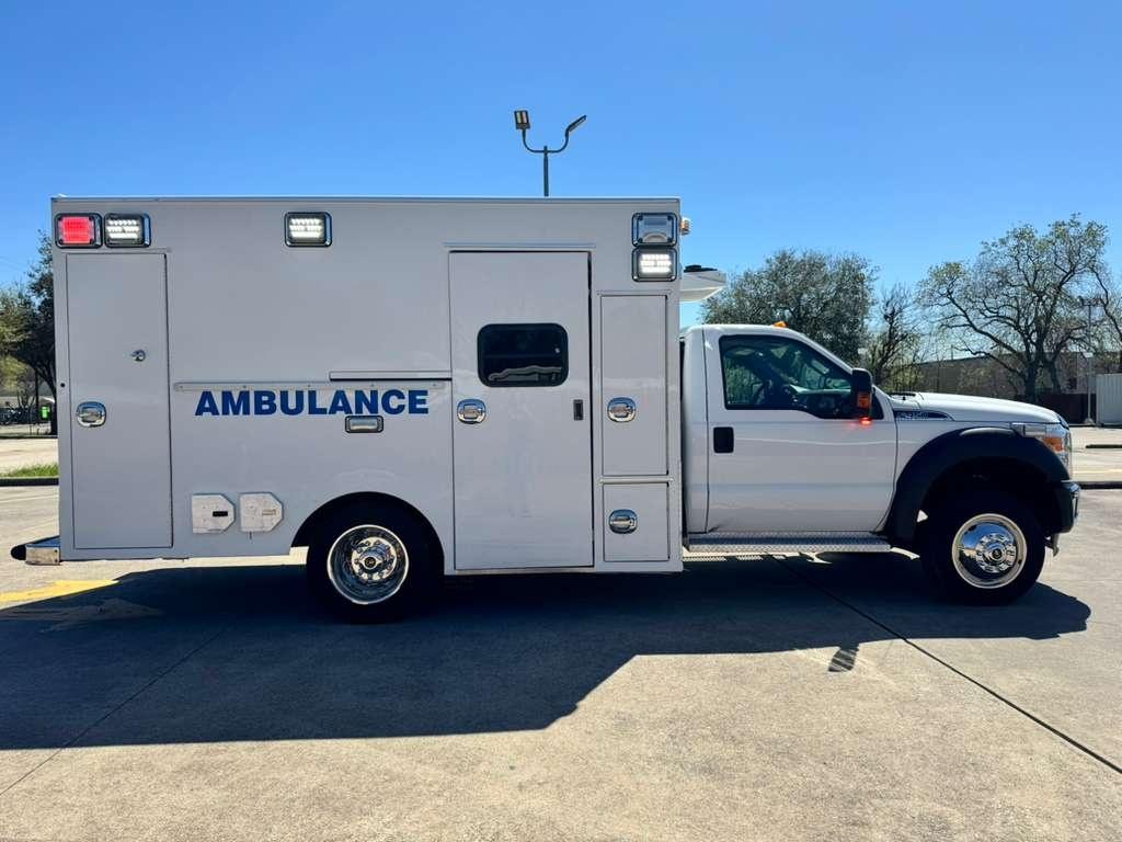 2016 Braun Ford Type I Ambulance - image 6