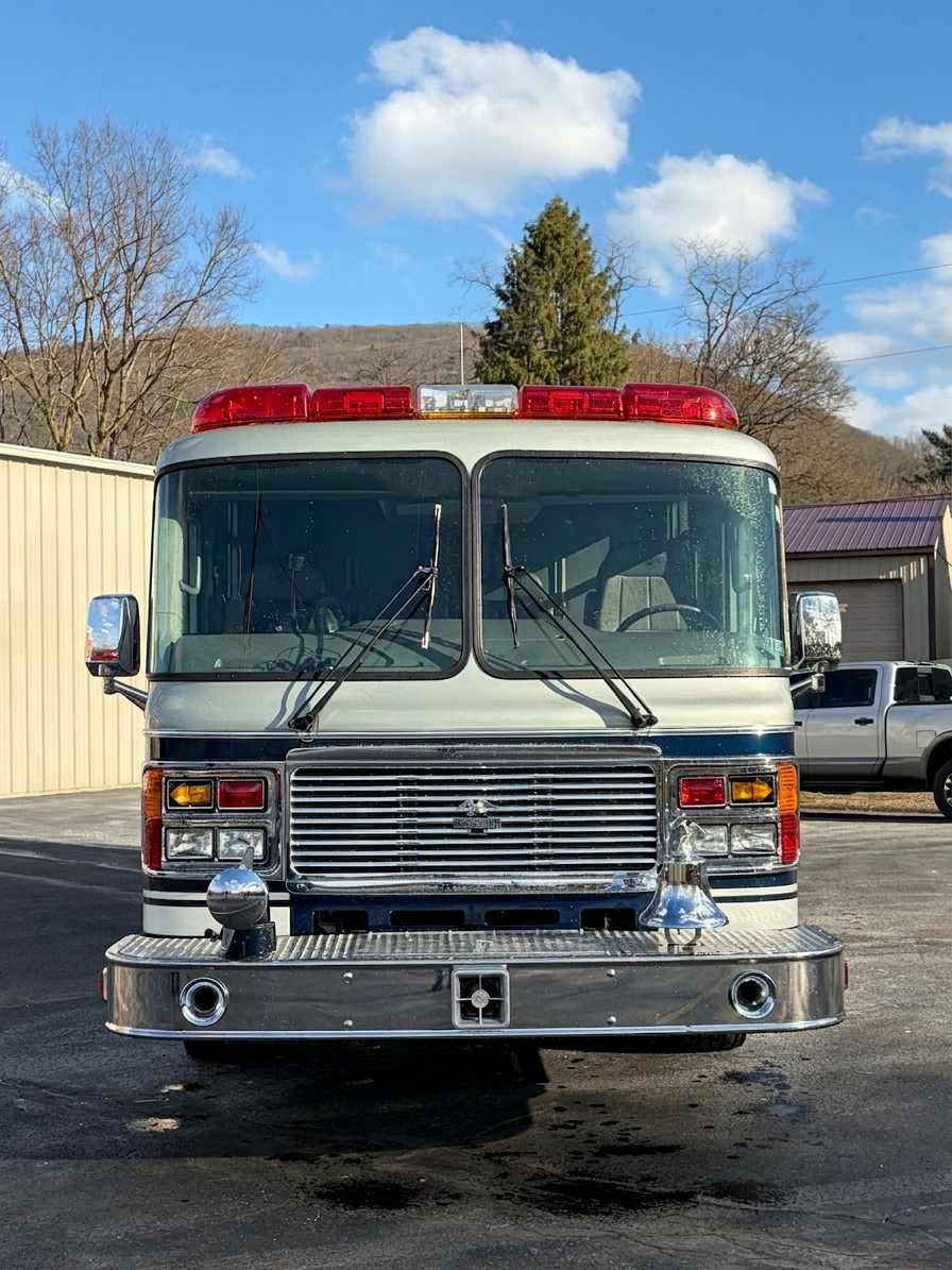 2002 American LaFrance Eagle Pumper - image 2