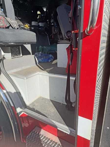 2008 Custom Fire Spartan 4x4 Rescue Pumper — photo 8