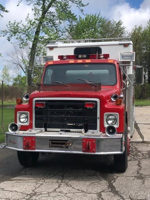 1988 International Heavy Rescue - image 6