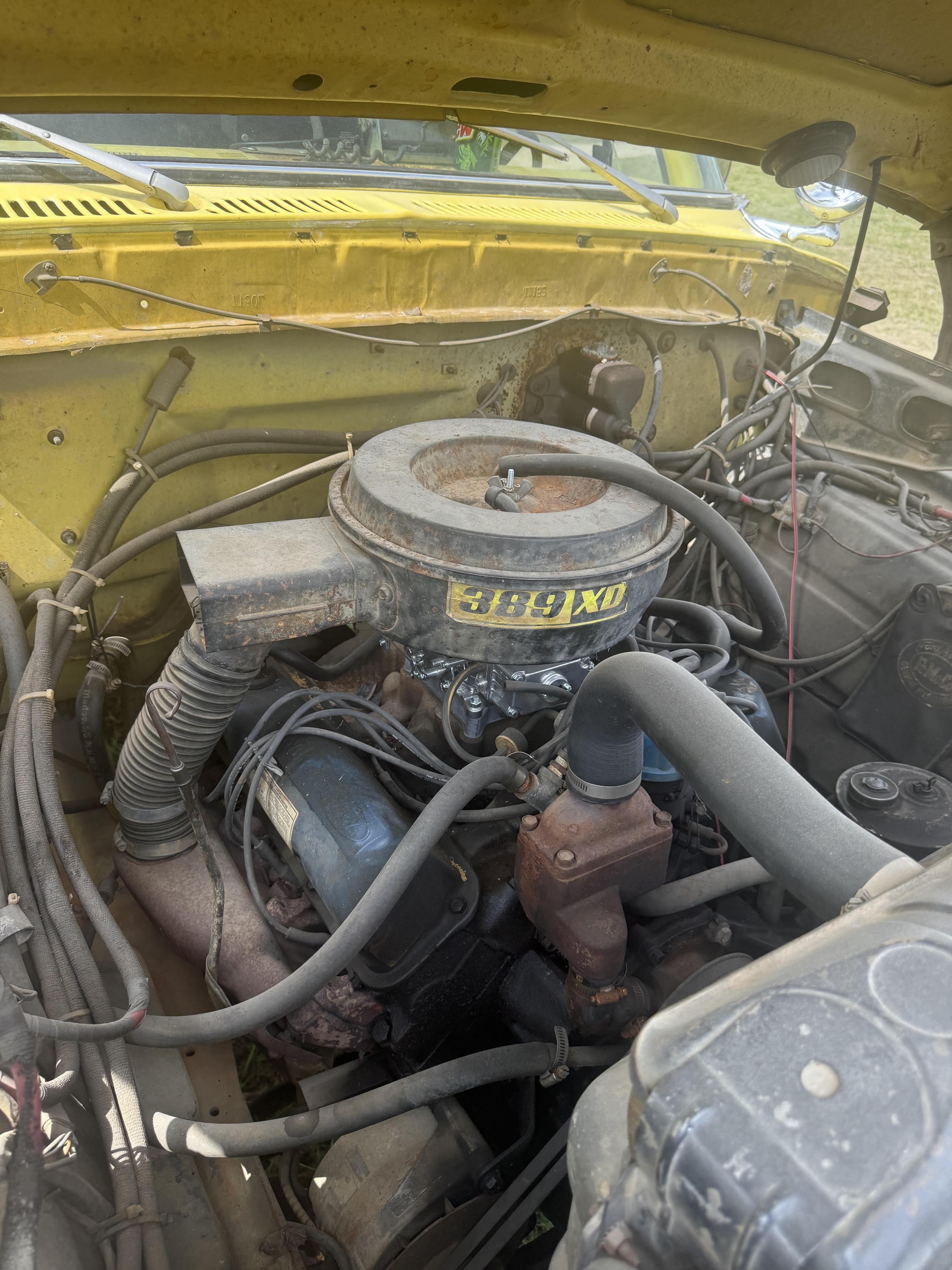 1978 Ford F700 Tanker - image 7
