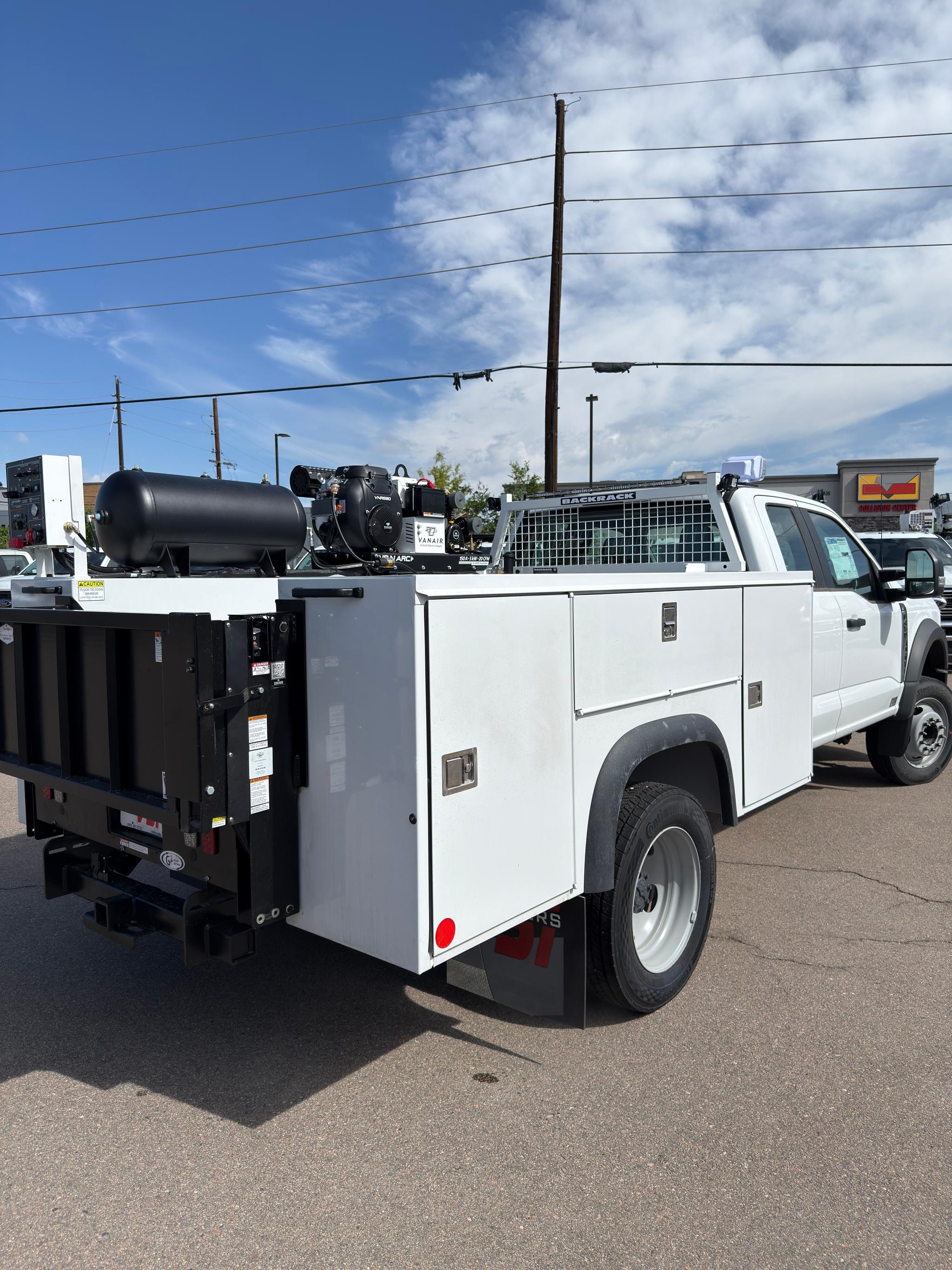 2024 Ford F-450 4x4 Welding Work Truck - image 3