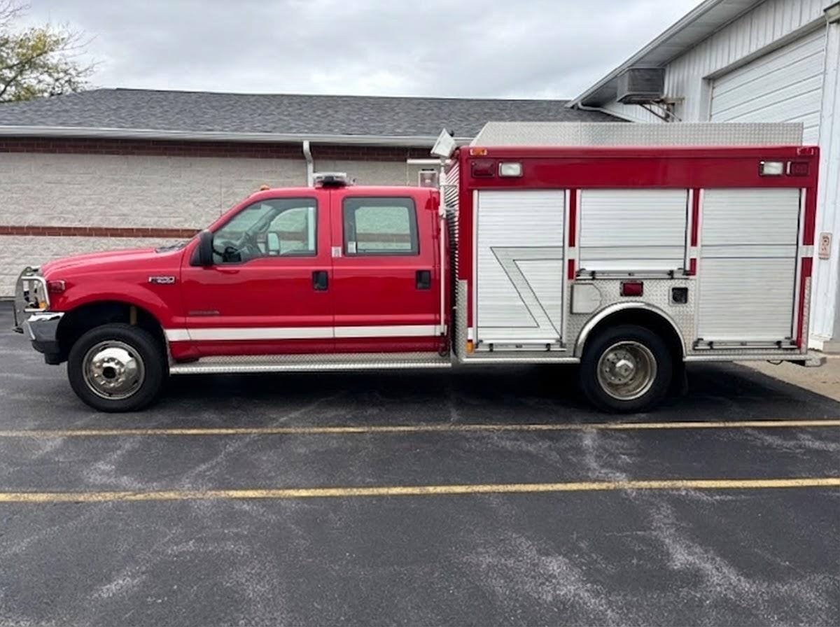 2002 American Ford Light Rescue - image 2
