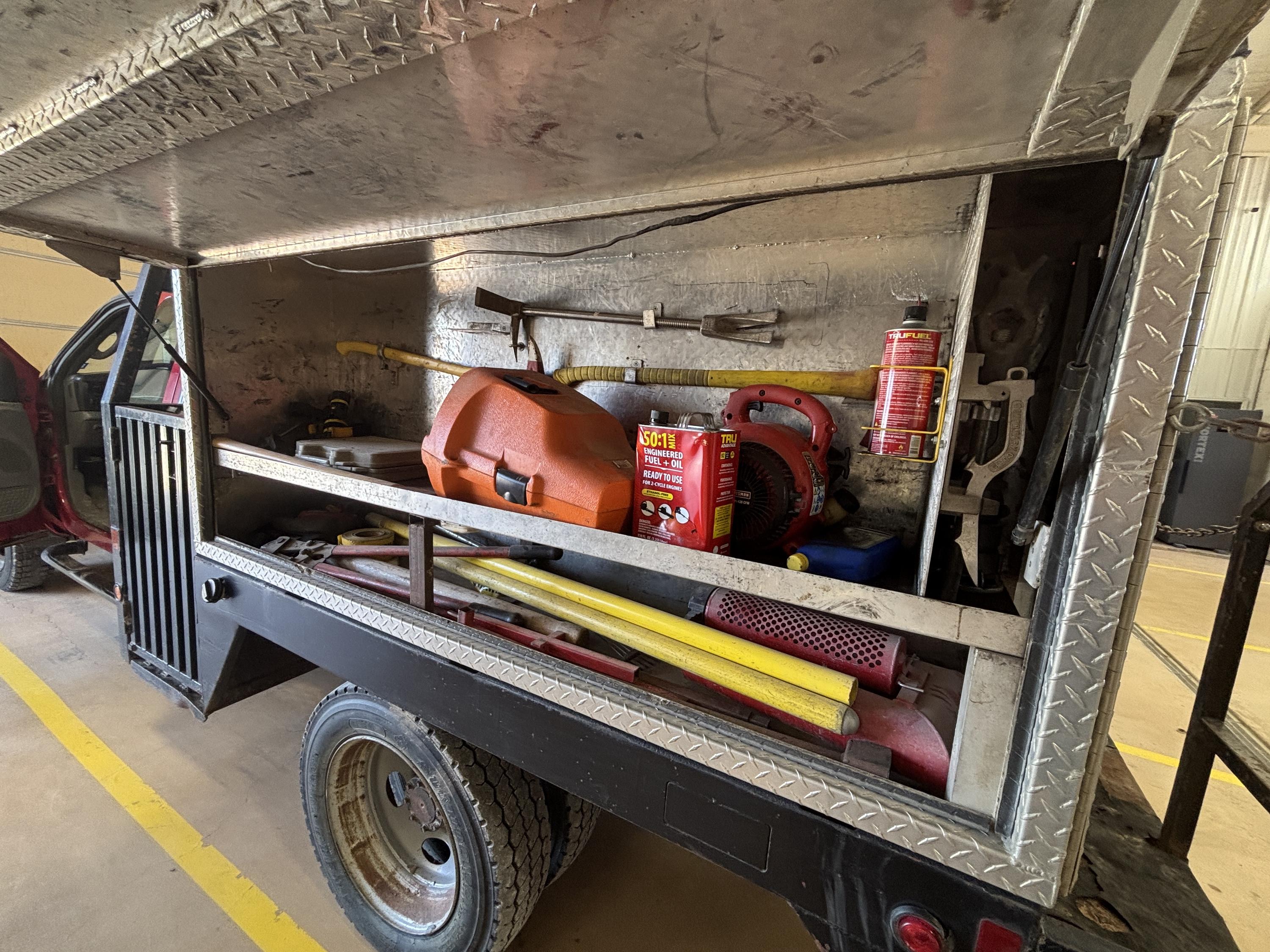 2005 Ford F-550 4x4 Brush Truck - image 17