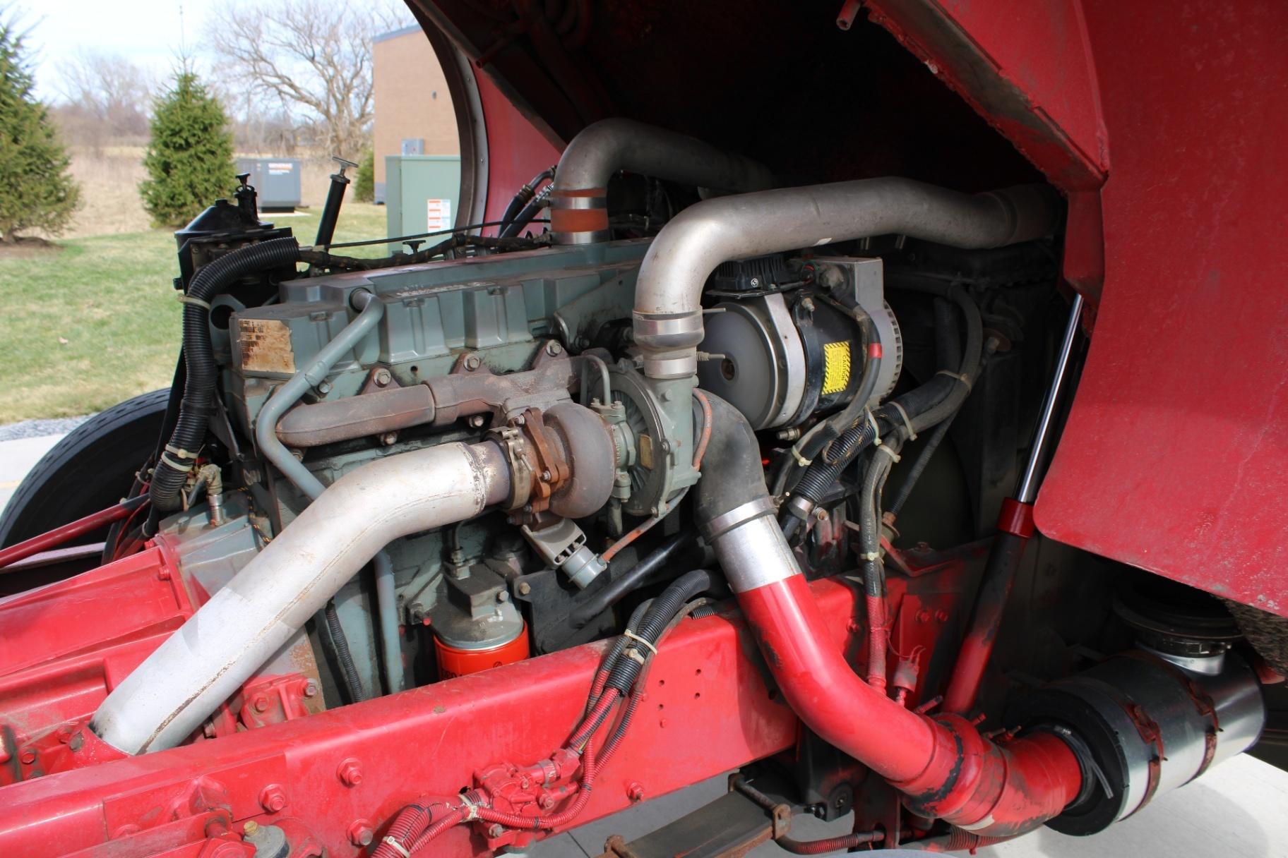 1995 Pierce Saber Heavy Rescue - image 31