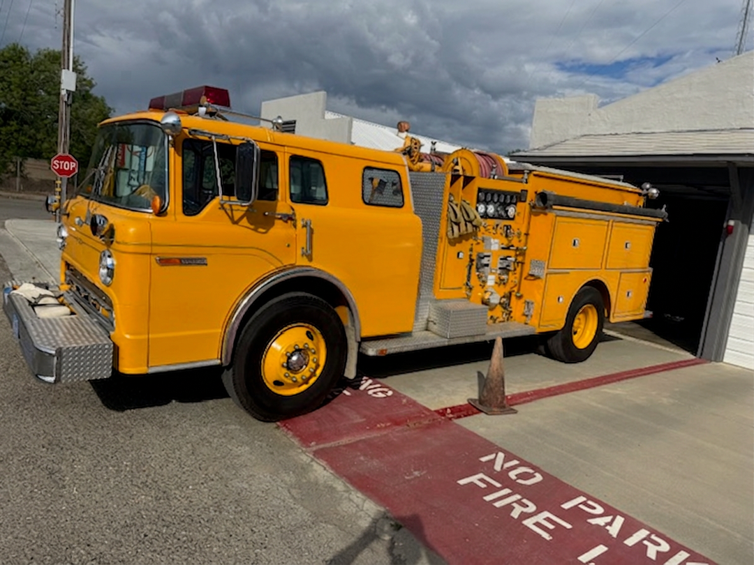 1980 Ford 8000 Pumper