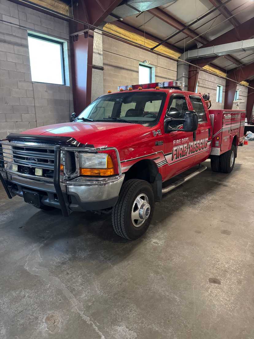 2000 Ford 4x4 Brush Truck