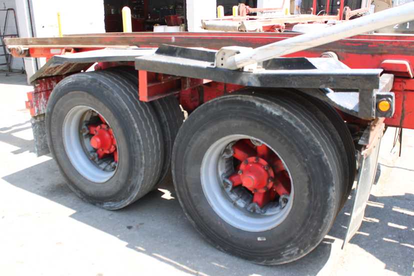 2004 Mack American Roll-Off — photo 4