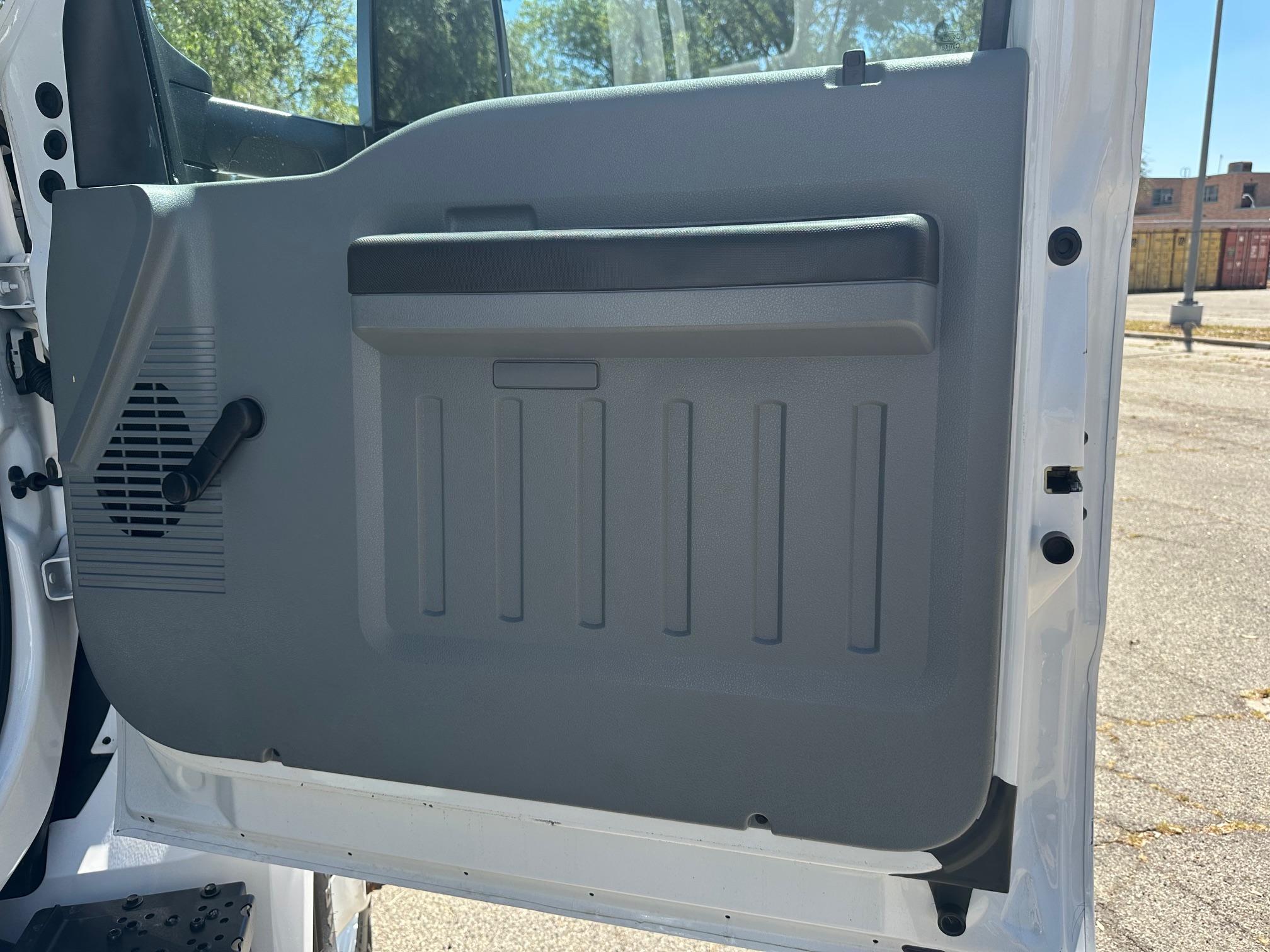 2022 Ford F-750 Extra Cab Chipper Dump Truck - image 46