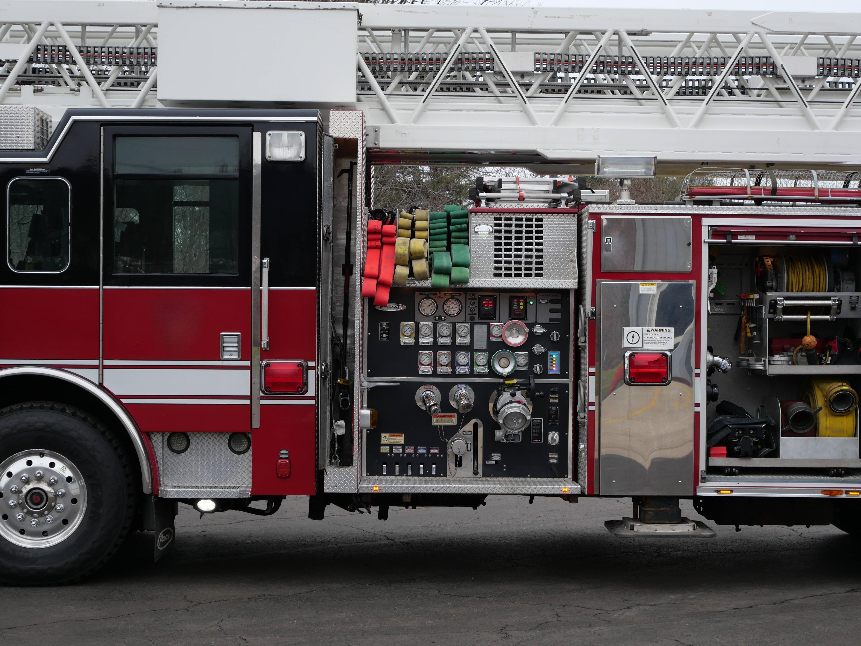 2008 Pierce Arrow XT 100' Quint - image 14