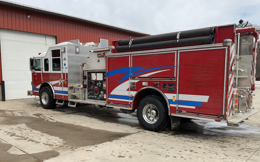 2003 Pierce Tilt Cab Pumper