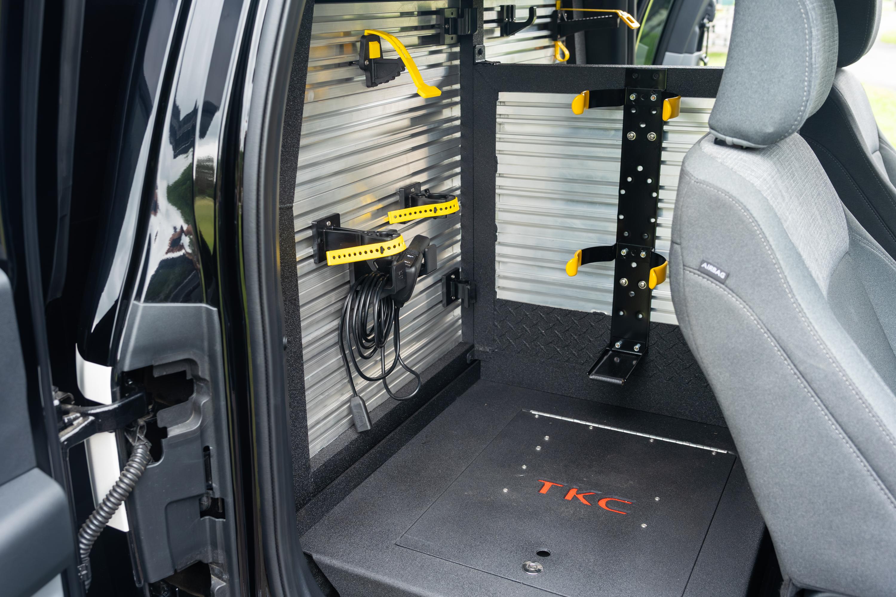 2025 Ford F350 4x4 Quick Attack - image 46