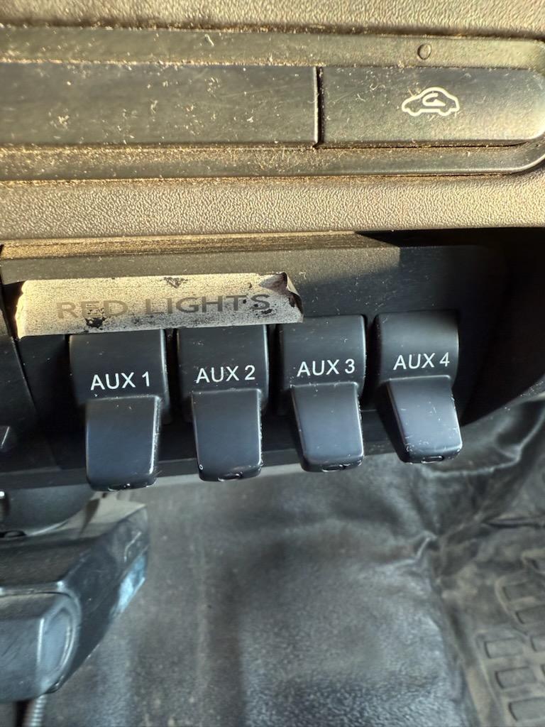 2008 Fouts Brothers Ford 4x4 Light Rescue - image 35