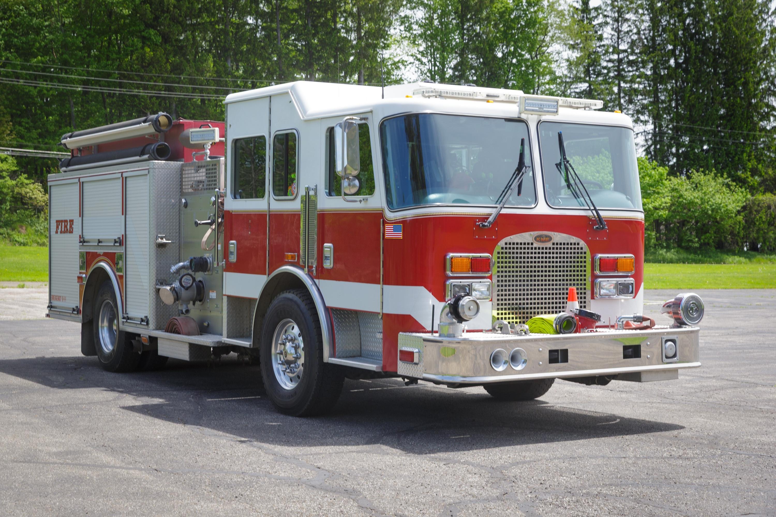 2005 KME Excel Pumper - image 11