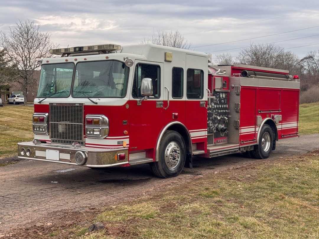2004 Smeal Spartan Pumper