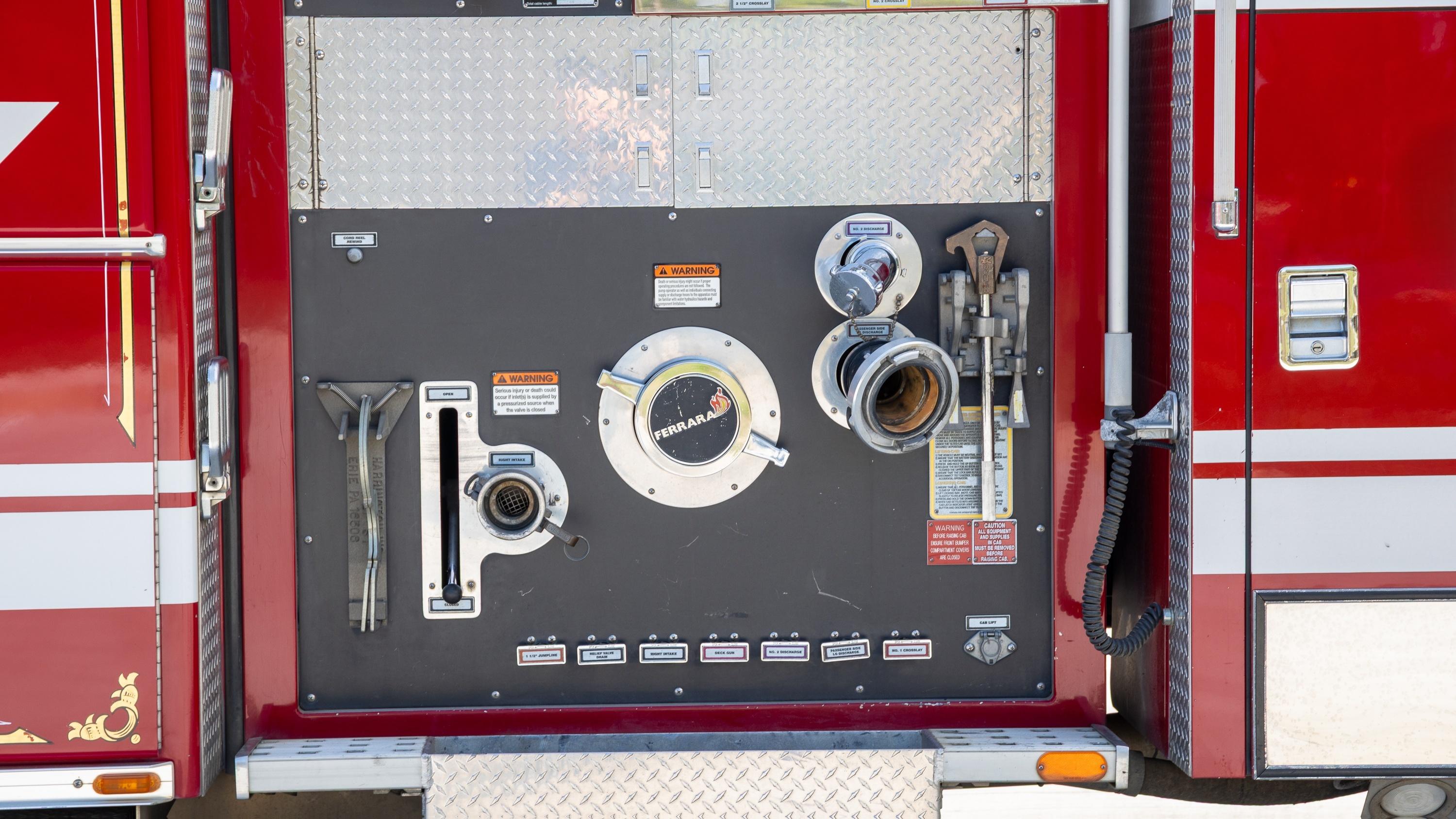 2006 Ferrara Pumper - image 10