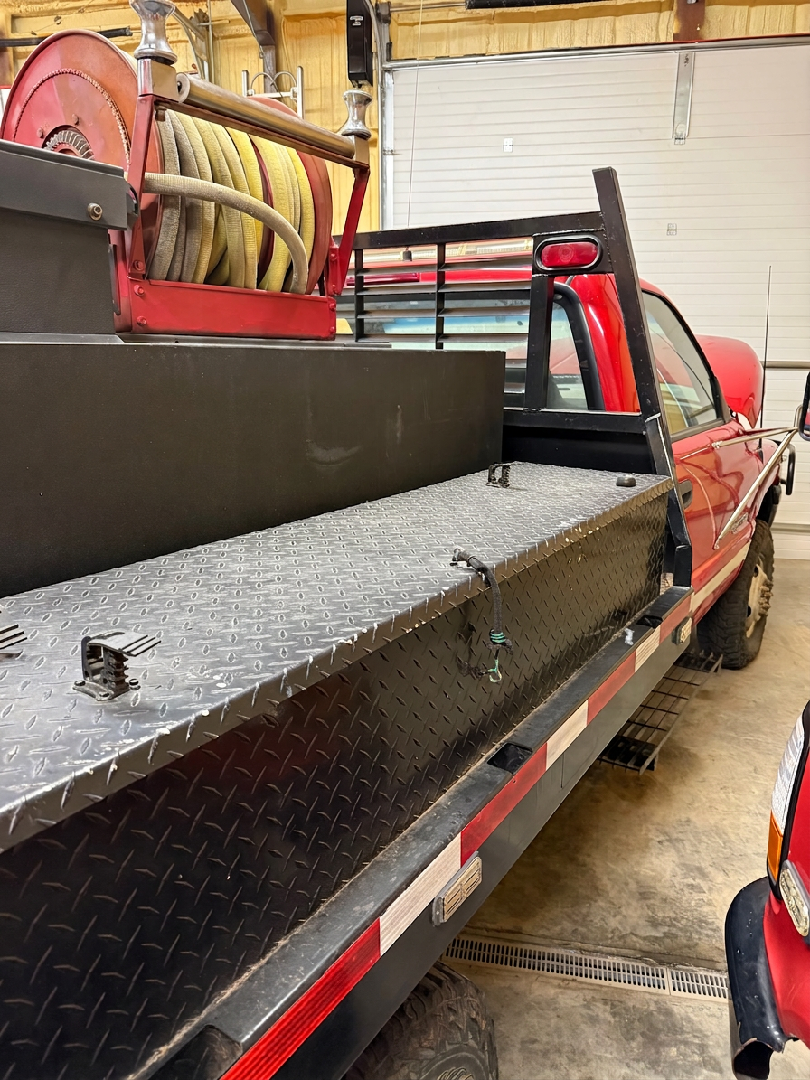 1996 Dodge 3500 4x4 Brush Truck - image 4