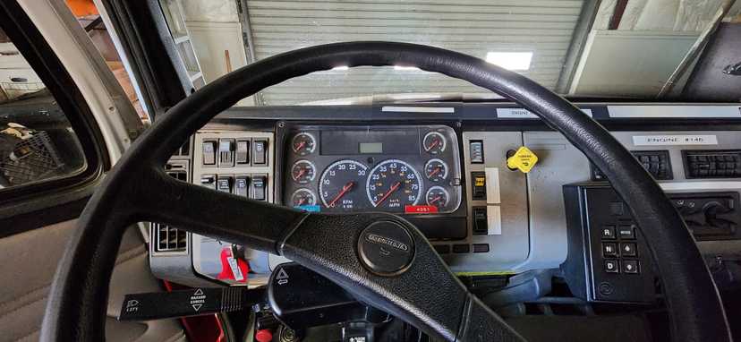 2001 Westates Freightliner Wildland Unit — photo 6