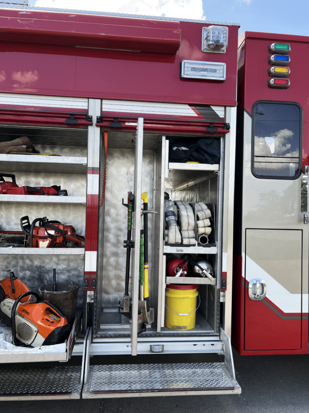 2018 Rosenbauer Commander Rescue Pumper - image 23