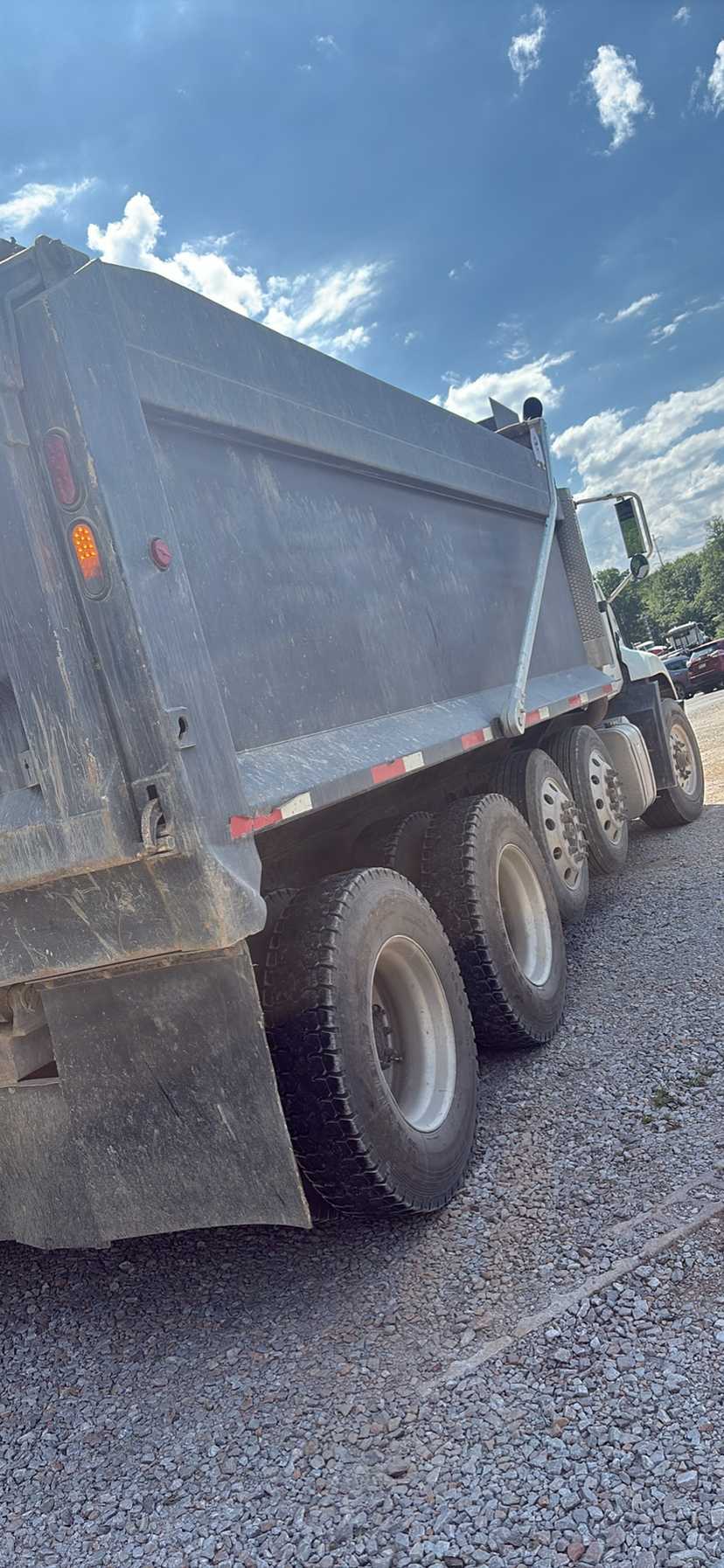 2005 Mack Cx613 Dump Truck — photo 3