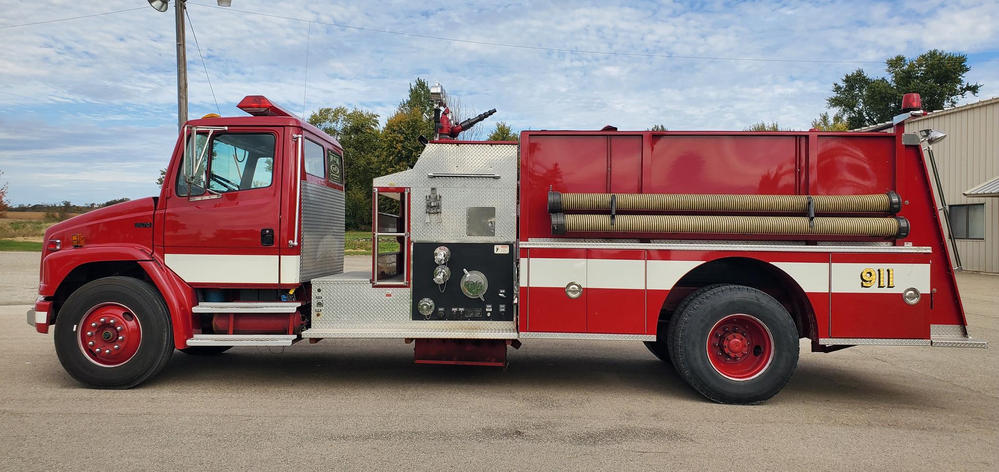 1996 Pierce Freightliner Pumper Tanker - image 2